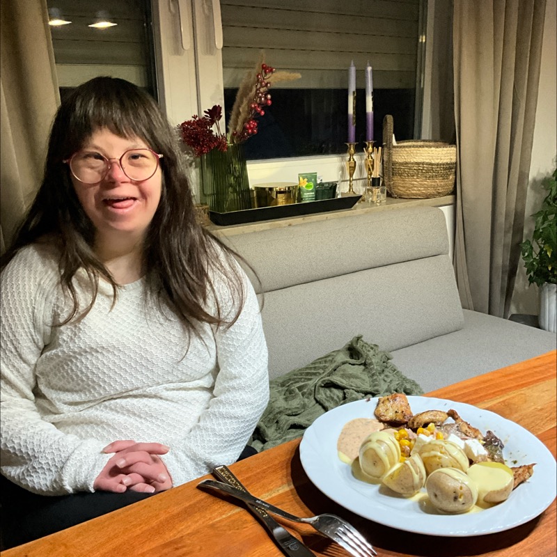 Vanessa Hx (@vanessahx16) is LIVE - TikTok LIVE