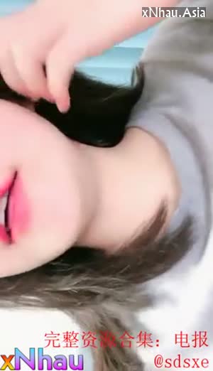 hs lớp 11 quay clip khỏa thân cho người yêu (hs lớp 11 quay clip khỏa thân cho người yêu) [26]