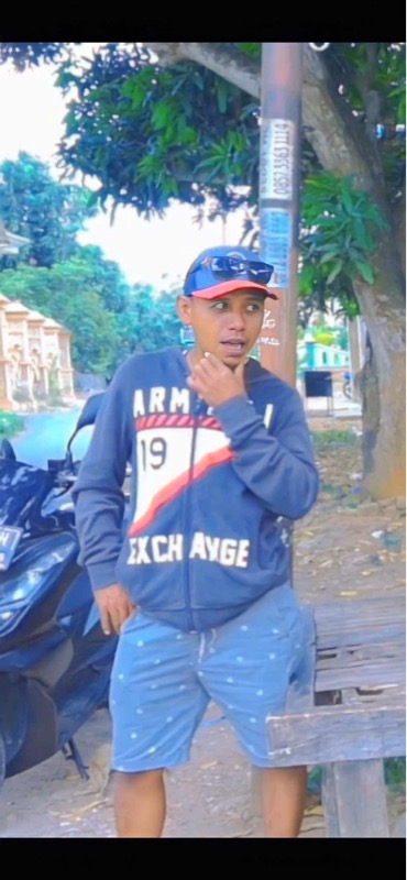 𝙰. 𝙵. 𝚃𝙾𝚁𝙸𝙺 _𝟼𝟿# 🐝 (@ahmadfaisoltoriq) is LIVE - TikTok LIVE