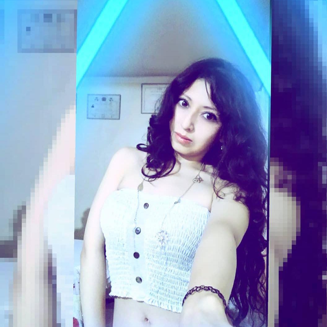 Tricia (@tricia_queen) is LIVE - TikTok LIVE