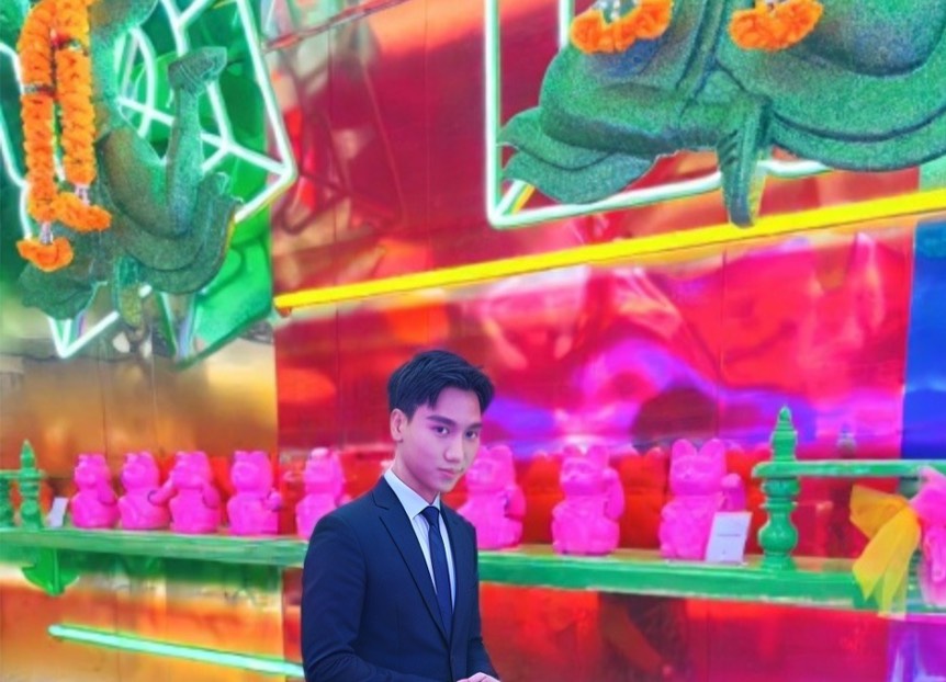 Merrezca (@merrezca_official) is LIVE - TikTok LIVE