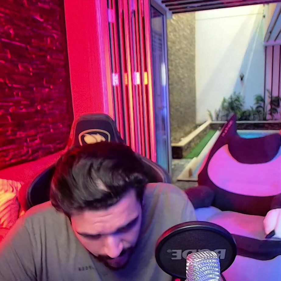 Mohammad Alenezi (@m.alenezi99o) is LIVE - TikTok LIVE
