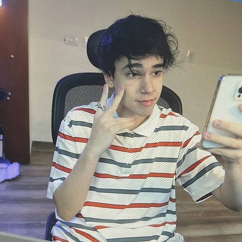 Spreendmc (@spreendmc_2.0) is LIVE - TikTok LIVE