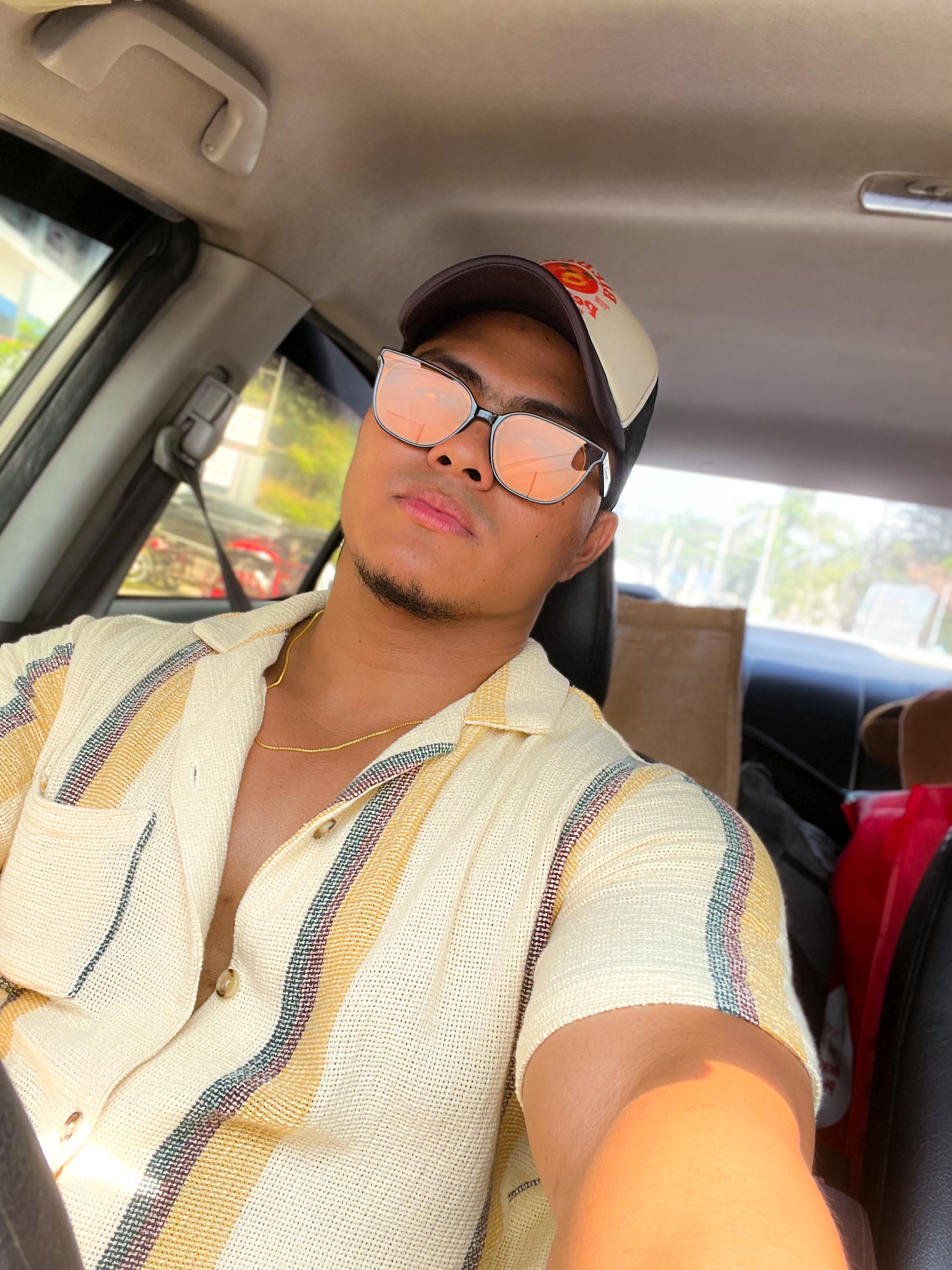 Quiel (@quielranon) is LIVE - TikTok LIVE